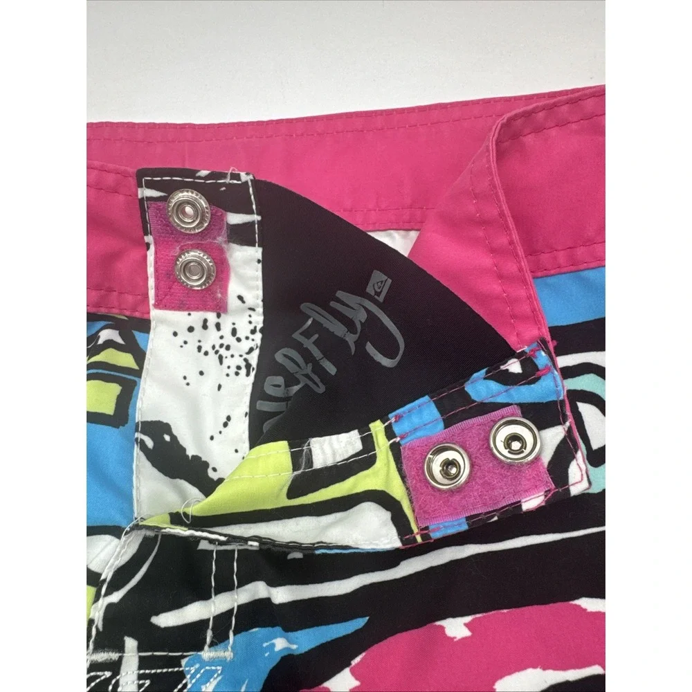 VINTAGE Quiksilver Board Shorts Mens 34 Multicolor 80s Surf Graphic Trunks